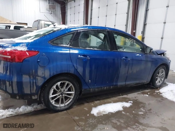 2018 Ford Focus SE with VIN 1FADP3F26JL312725, listed as a IAAI auction lot 41488559 with 30,686 mi miles. Bid and sale history available at carsss.com. Image 13.
