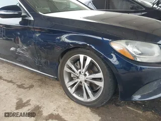 2015 Mercedes-Benz C-Class C 300 with VIN 55SWF4JB3FU094478, listed as a IAAI auction lot 41629676 with 91,603 mi miles. Bid and sale history available at carsss.com. Image 6.