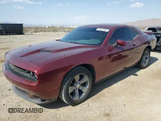2018 Dodge Challenger SXT z VIN 2C3CDZAG0JH111392, wystawiony jako Copart lot #64897504 z przebiegiem 115 649 mil mil oraz Szkoda całkowita • Salvage title. Historia ofert i sprzedaży dostępna na DreamBid. Obrazek 1.