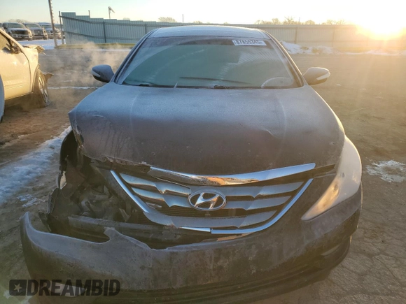 2012 Hyundai Sonata SE with VIN 5NPEC4AB3CH360701, listed as a Copart auction lot 87855345 with 203,798 mi miles and Non Repairable. Bid and sale history available at carsss.com. Image 5.