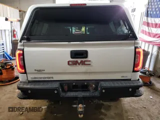 2017 GMC Sierra 1500 SLT z VIN 3GTU2NEC5HG110903, wystawiony jako Copart lot #52779405 z przebiegiem 85 528 mil mil oraz Szkoda całkowita • Salvage title. Historia ofert i sprzedaży dostępna na DreamBid. Obrazek 6.