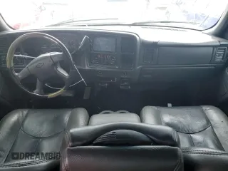 2004 Chevrolet Avalanche with VIN 3GNEC12T14G188854, listed as a Copart auction lot 73875944 with 188,465 mi miles and Salvage Title. Bid and sale history available at carsss.com. Image 8.