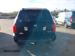 2004 Honda Pilot EX with VIN 5FNYF18484B001905, listed as a IAAI auction lot 42224000 with 254,787 mi miles and . Bid and sale history available at carsss.com. Image 15.