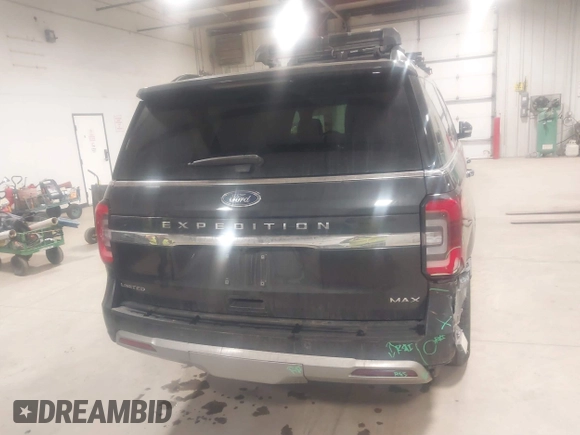 2024 Ford Expedition Max Limited z VIN 1FMJK2A87REA19915, wystawiony jako IAAI lot #41631282 z przebiegiem 37 606 mil mil oraz . Historia ofert i sprzedaży dostępna na DreamBid. Obrazek 16.