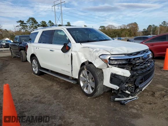 2023 Ford Expedition Platinum with VIN 1FMJU1M84PEA23756, listed as a Copart auction lot 42964505 with 22,613 mi miles and Salvage Title. Bid and sale history available at carsss.com. Image 4.