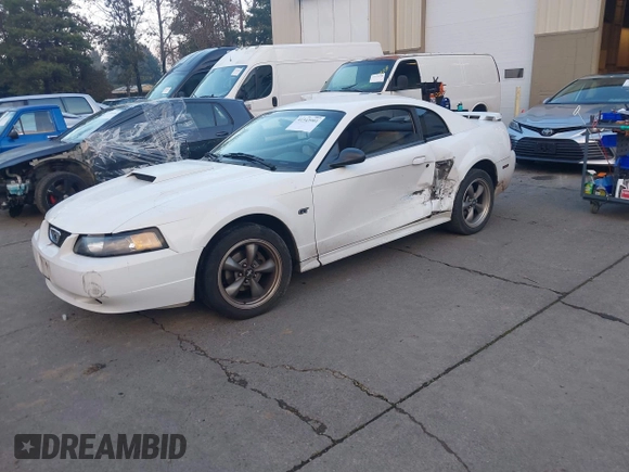 2001 Ford Mustang GT Deluxe with VIN 1FAFP42XX1F112123, listed as a IAAI auction lot 41343901 with 229,729 mi miles. Bid and sale history available at carsss.com. Image 17.