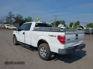 2010 Ford F-150 XL с VIN 1FTFX1EV1AFA73960, выставлен на аукционе IAAI как лот 42495269 с пробегом 190 701 миль миль и . История ставок и продаж доступна на DreamBid. Изображение 3.