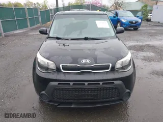 2015 Kia Soul with VIN KNDJN2A20F7810164, listed as a IAAI auction lot 41972815 with 97,095 mi miles. Bid and sale history available at carsss.com. Image 13.