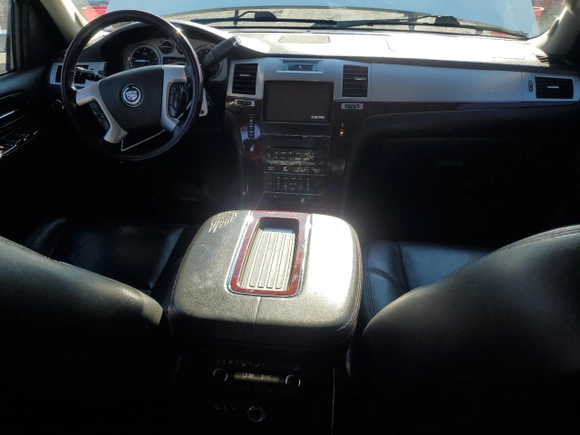 2012 Cadillac Escalade ESV Premium z VIN 1GYS4JEF6CR316609, wystawiony jako Copart lot #83081874 z przebiegiem 150 368 mil mil oraz Szkody całkowita. Historia ofert i sprzedaży dostępna na DreamBid. Obrazek 8.
