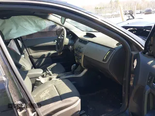 2008 Ford Focus SE with VIN 1FAHP35N88W218397, listed as a IAAI auction lot 41758730 with 192,732 mi miles. Bid and sale history available at carsss.com. Image 5.