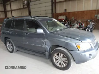 2006 Toyota Highlander z VIN JTEDW21A160003500, wystawiony jako IAAI lot #42491355 z przebiegiem 226 244 mil mil oraz . Historia ofert i sprzedaży dostępna na DreamBid. Obrazek 6.