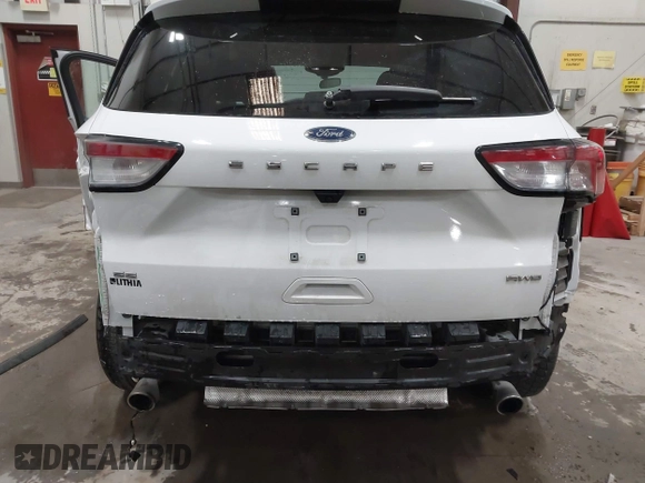 2022 Ford Escape SE z VIN 1FMCU9G61NUA42771, wystawiony jako IAAI lot #41746954 z przebiegiem 49 911 mil mil oraz . Historia ofert i sprzedaży dostępna na DreamBid. Obrazek 6.