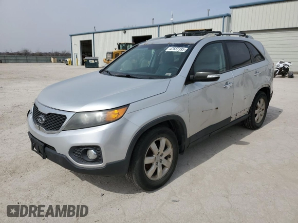 2013 Kia Sorento LX with VIN 5XYKT4A22DG332352, listed as a Copart auction lot 47687195 with 0 mi miles and Clean Title. Bid and sale history available at carsss.com. Image 1.