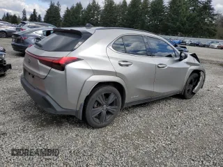 2021 Lexus UX with VIN JTHP9JBH6M2046244, listed as a Copart auction lot 51622495 with 69,021 mi miles and Salvage Title. Bid and sale history available at carsss.com. Image 3.