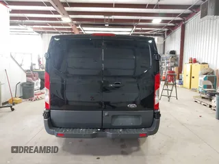 2018 Ford Transit with VIN 1FTYE1YM6JKA38498, listed as a IAAI auction lot 42522740 with 117,220 mi miles and . Bid and sale history available at DreamBid. Image 16.