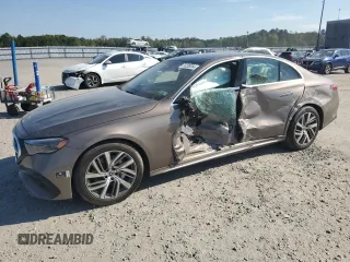 2024 Mercedes-Benz E-Class E 350 with VIN W1KLF4HB8RA050814, listed as a Copart auction lot 74299264 with 5,201 mi miles and Salvage Title. Bid and sale history available at carsss.com. Image 1.