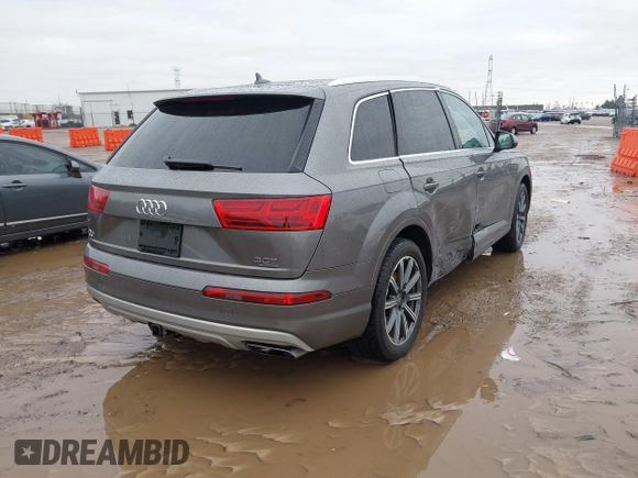 2017 Audi Q7 Premium Plus z VIN WA1LAAF78HD006485, wystawiony jako IAAI lot #41472079 z przebiegiem 175 699 mil mil oraz . Historia ofert i sprzedaży dostępna na DreamBid. Obrazek 4.