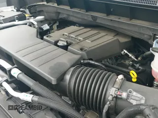2024 Chevrolet Silverado 1500 Custom z VIN 3GCPDBEK8RG308311, wystawiony jako IAAI lot #42420463 z przebiegiem 11 567 mil mil oraz . Historia ofert i sprzedaży dostępna na DreamBid. Obrazek 19.