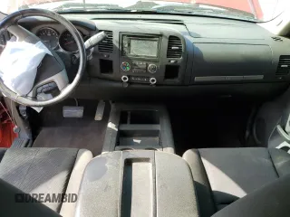 2013 Chevrolet Silverado 1500 LT with VIN 3GCPCSE03DG167965, listed as a Copart auction lot 49262055 with 183,286 mi miles and Salvage Title. Bid and sale history available at DreamBid. Image 8.