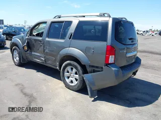 2008 Nissan Pathfinder LE z VIN 5N1AR18U08C661055, wystawiony jako IAAI lot #42792867 z przebiegiem 386 235 mil mil oraz . Historia ofert i sprzedaży dostępna na DreamBid. Obrazek 3.