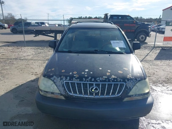 2002 Lexus RX 300 with VIN JTJHF10U120260921, listed as a IAAI auction lot 41598378 with 116,929 mi miles. Bid and sale history available at carsss.com. Image 6.