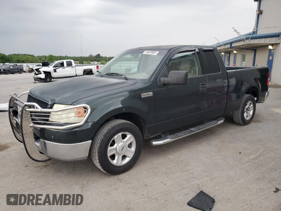 2004 Ford F-150 XL z VIN 1FTPX12574NA72931, wystawiony jako Copart lot #54609905 z przebiegiem 189 605 mil mil oraz Czysty tytuł • Clean title. Historia ofert i sprzedaży dostępna na DreamBid. Obrazek 1.