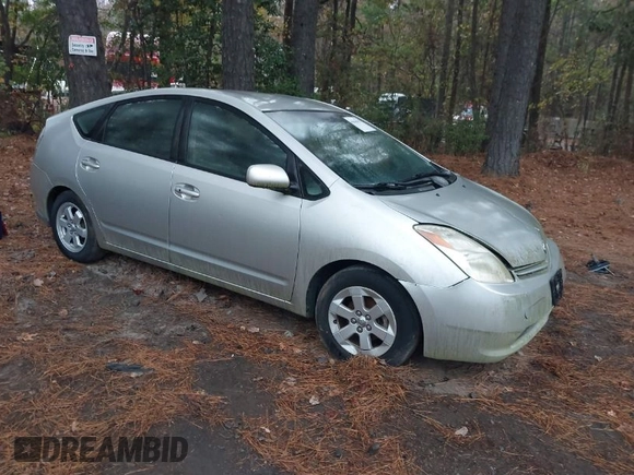 2005 Toyota Prius with VIN JTDKB20U557032555, listed as a IAAI auction lot 40868857 with 236,696 mi miles. Bid and sale history available at carsss.com. Image 1.