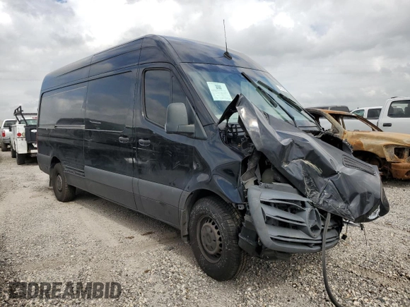2021 Mercedes-Benz Sprinter Cargo with VIN W1Y4ECHY4MT059485, listed as a Copart auction lot 46794594 with 80,922 mi miles and . Bid and sale history available at carsss.com. Image 4.