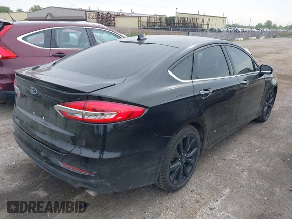 2020 Ford Fusion SEL с VIN 3FA6P0CD2LR145913, выставлен на аукционе IAAI как лот 42310012 с пробегом 121 168 миль миль и . История ставок и продаж доступна на DreamBid. Изображение 4.