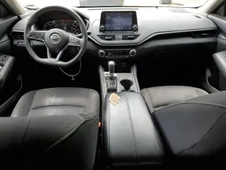 2020 Nissan Altima S with VIN 1N4BL4BV6LC143818, listed as a Copart auction lot 59557395 with 134,860 mi miles and Salvage title. Bid and sale history available at DreamBid. Image 8.