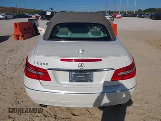 2013 Mercedes-Benz E 350 с VIN WDDKK5KF4DF209140, выставлен на аукционе IAAI как лот 41829168 с пробегом 100 548 миль миль и . История ставок и продаж доступна на DreamBid. Изображение 17.