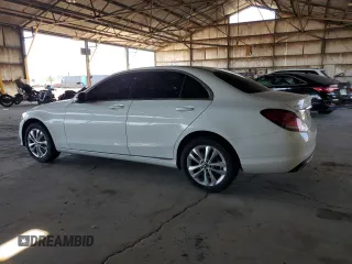 2019 Mercedes-Benz C 300 z VIN 55SWF8EB7KU317875, wystawiony jako Copart lot #55360285 z przebiegiem 39 945 mil mil oraz Szkoda całkowita • Salvage title. Historia ofert i sprzedaży dostępna na DreamBid. Obrazek 2.