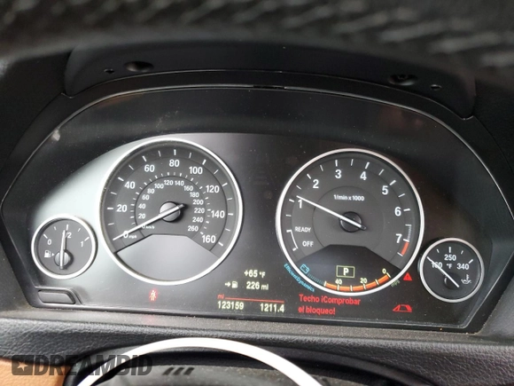 2015 BMW 4 Series 428i с VIN WBA3V5C52FP751617, выставлен на аукционе Copart как лот 59394515 с пробегом 123 159 миль миль и Списание • Salvage title. История ставок и продаж доступна на DreamBid. Изображение 9.