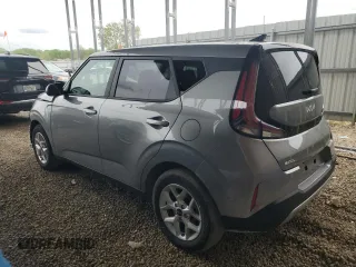 2025 Kia Soul LX with VIN KNDJ23AU1S7934874, listed as a Copart auction lot 54607165 with 7,784 mi miles and Clean Title. Bid and sale history available at DreamBid. Image 2.