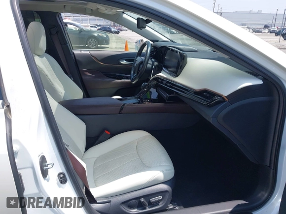 2022 Toyota Mirai XLE с VIN JTDAAAAA4NA005508, выставлен на аукционе IAAI как лот 42497748 с пробегом 29 745 миль миль и . История ставок и продаж доступна на DreamBid. Изображение 5.