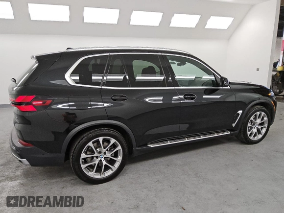 2025 BMW X5 xDrive40i with VIN 5UX23EU01S9W25124, listed as a Copart auction lot 49742835 with 35,175 mi miles and Clean Title. Bid and sale history available at carsss.com. Image 3.