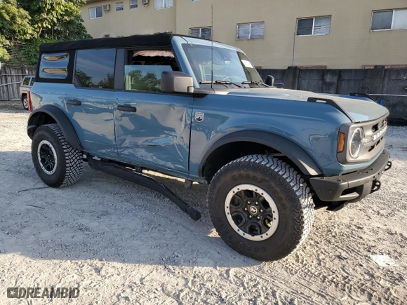 2021 Ford Bronco with VIN 1FMDE5DH5MLA96921, listed as a Copart auction lot 42522835 with 24,485 mi miles and Salvage Title. Bid and sale history available at carsss.com. Image 4.
