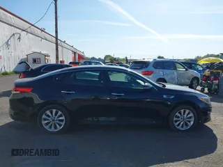 2016 Kia Optima LX with VIN 5XXGT4L31GG003274, listed as a IAAI auction lot 42033788 with 1 mi miles. Bid and sale history available at carsss.com. Image 12.