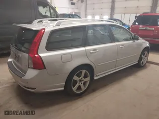 2011 Volvo V50 with VIN YV1672MW8B2597061, listed as a IAAI auction lot 42083823 with 164,818 mi miles. Bid and sale history available at carsss.com. Image 4.
