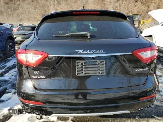 2020 Maserati Levante GranLusso z VIN ZN661XUL1LX354981, wystawiony jako Copart lot #43212585 z przebiegiem 53 057 mil mil oraz Nie do naprawy • Non repairable. Historia ofert i sprzedaży dostępna na DreamBid. Obrazek 6.