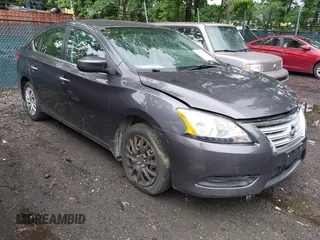 2015 Nissan Sentra SV z VIN 3N1AB7AP4FL671348, wystawiony jako IAAI lot #42503401 z przebiegiem 196 820 mil mil oraz . Historia ofert i sprzedaży dostępna na DreamBid. Obrazek 1.