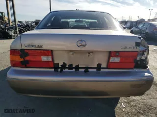 1998 Lexus LS 400 Luxury Sdn with VIN JT8BH28F8W0129682, listed as a Copart auction lot 86020214 with 132,732 mi miles and Salvage Title. Bid and sale history available at carsss.com. Image 6.