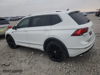 2020 Volkswagen Tiguan SEL Premium R-Line with VIN 3VV4B7AX9LM135786, listed as a Copart auction lot 83735844 with 58,543 mi miles and Clean Title. Bid and sale history available at carsss.com. Image 2.