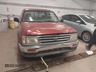 1995 Toyota T100 DX with VIN JT4VD12E0S0013715, listed as a IAAI auction lot 42140145 with 276,371 mi miles. Bid and sale history available at carsss.com. Image 6.