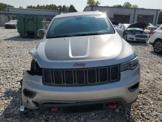 2019 Jeep Grand Cherokee Trailhawk with VIN 1C4RJFLT3KC608285, listed as a Copart auction lot 70768724 with 35,307 mi miles and Salvage Title. Bid and sale history available at carsss.com. Image 5.