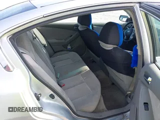 2009 Nissan Altima SL with VIN 1N4AL21E59C147031, listed as a IAAI auction lot 42434371 with 250,060 mi miles and . Bid and sale history available at DreamBid. Image 5.