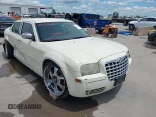 2009 Chrysler 300 Touring с VIN 2C3KA53V19H634067, выставлен на аукционе IAAI как лот 42207362 с пробегом 278 749 миль миль и . История ставок и продаж доступна на DreamBid. Изображение 1.