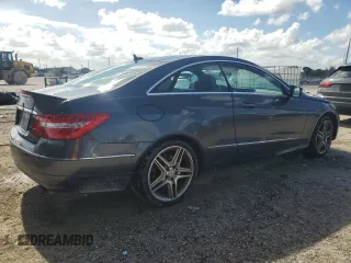 2013 Mercedes-Benz E 350 with VIN WDDKJ5KB2DF197165, listed as a Copart auction lot 65217745 with 192,277 mi miles and Clean title. Bid and sale history available at DreamBid. Image 3.