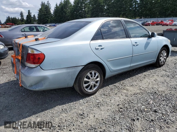 2005 Toyota Camry LE with VIN 4T1BE30K35U603940, listed as a Copart auction lot 61404235 with 203,294 mi miles and Salvage title. Bid and sale history available at DreamBid. Image 3.