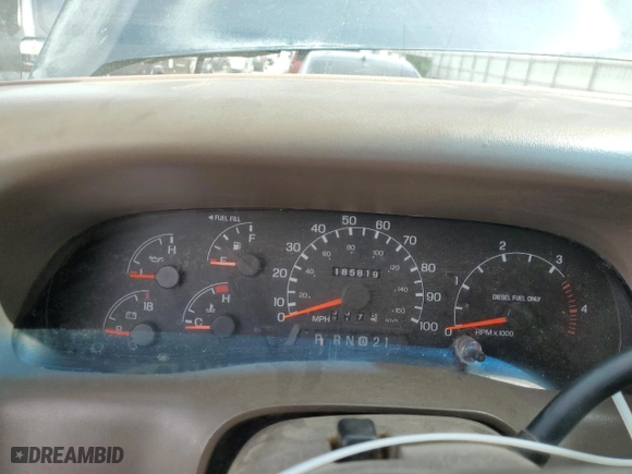 1999 Ford Super Duty F-350 SRW XL with VIN 1FTSX31F7XED82596, listed as a Copart auction lot 52108055 with 185,819 mi miles and Salvage Title. Bid and sale history available at carsss.com. Image 9.